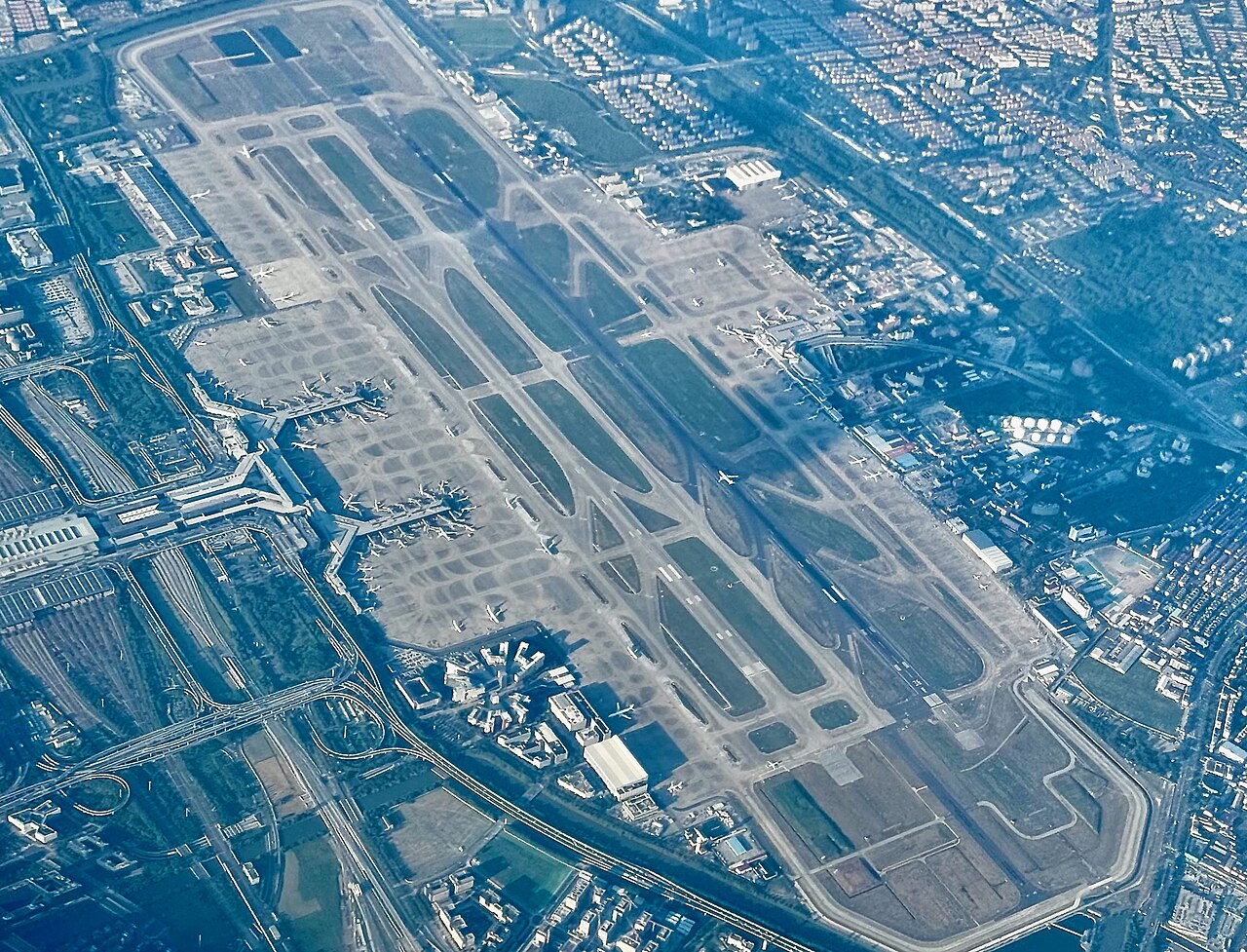 Shanghai Hongqiao Airport (SHA)